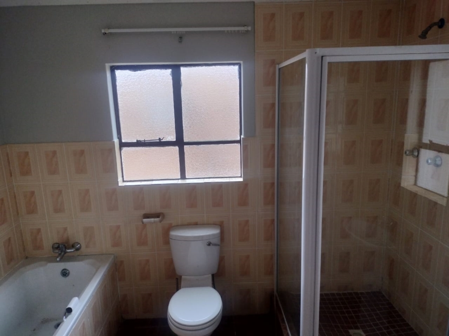 3 Bedroom Property for Sale in Mandela View Free State